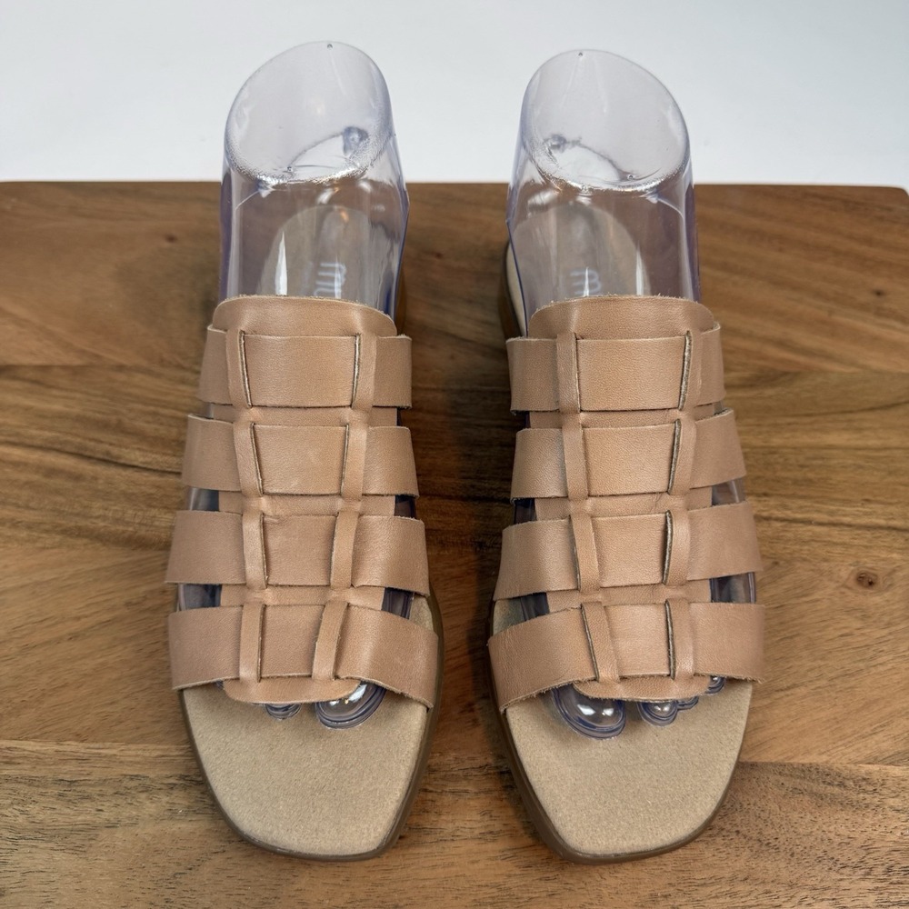 New NWOB Womens Munro Carrera Tan Leather Slides Sandals Shoes Sz 7.5‎ N